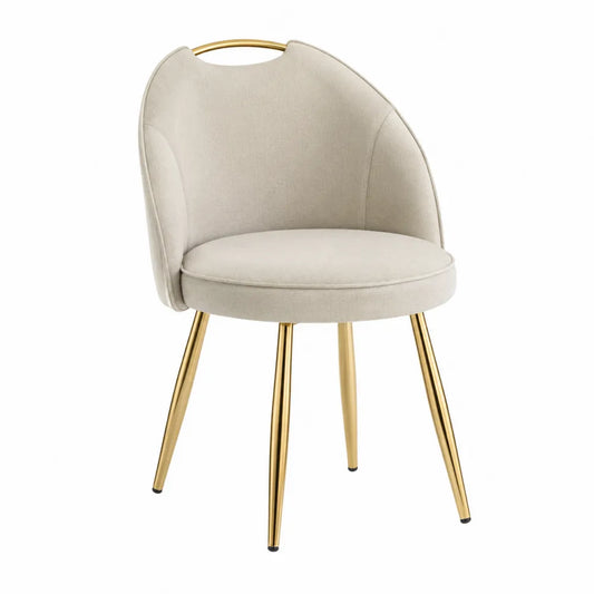 Chaise en tissu beige avec pieds en métal doré